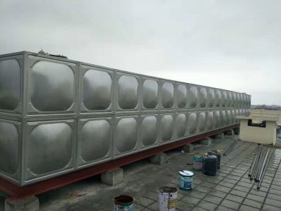 不銹鋼水箱外觀(guān)圖